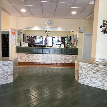 Estupendo Estudio En Castle Harbour Cristianos *