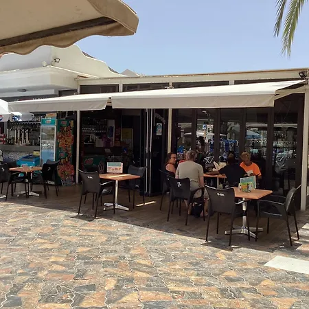 Estupendo Estudio En Castle Harbour Cristianos דירה