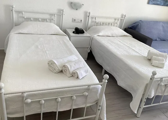 Estupendo Estudio En Castle Harbour Cristianos